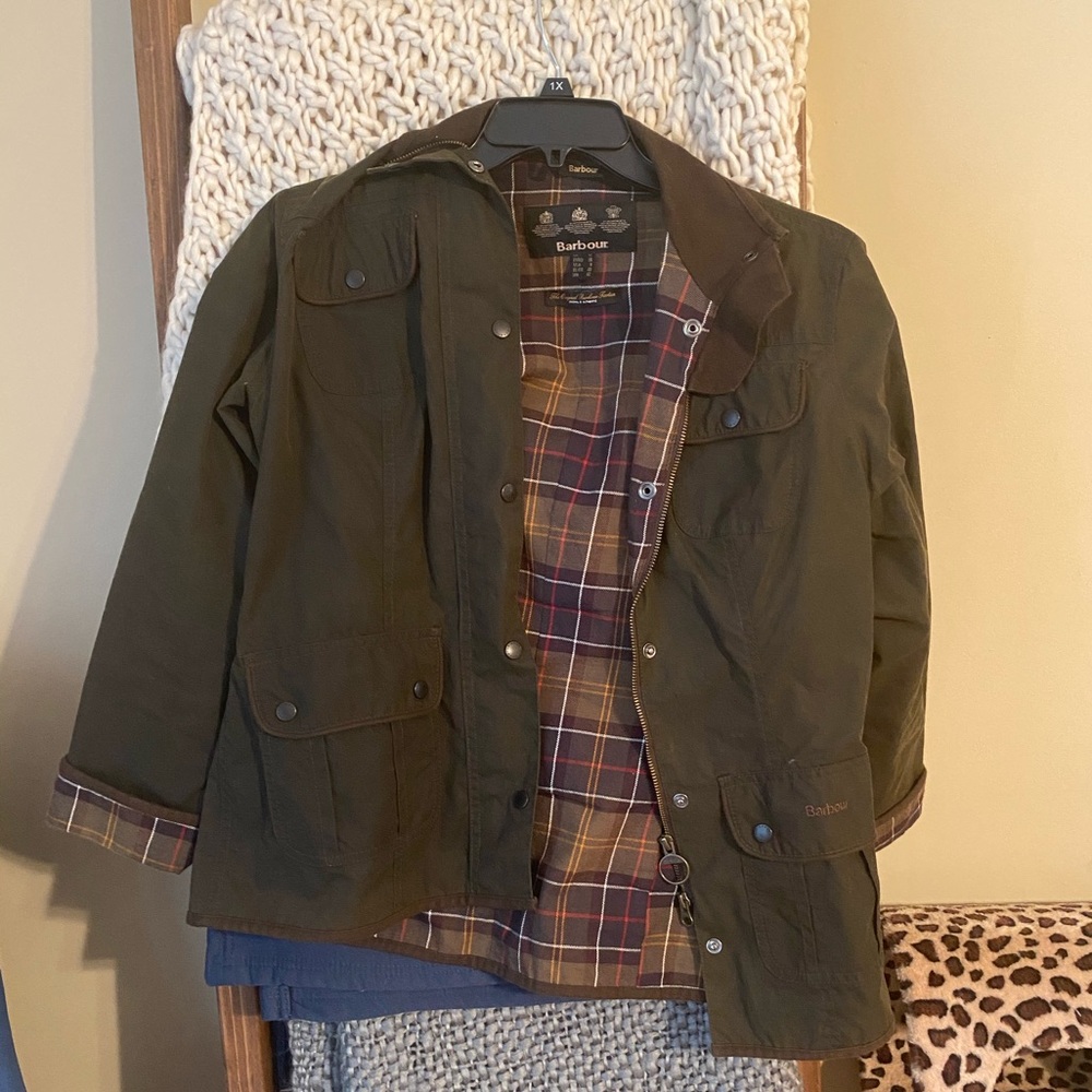 Women’s waxed Barbour jacket
